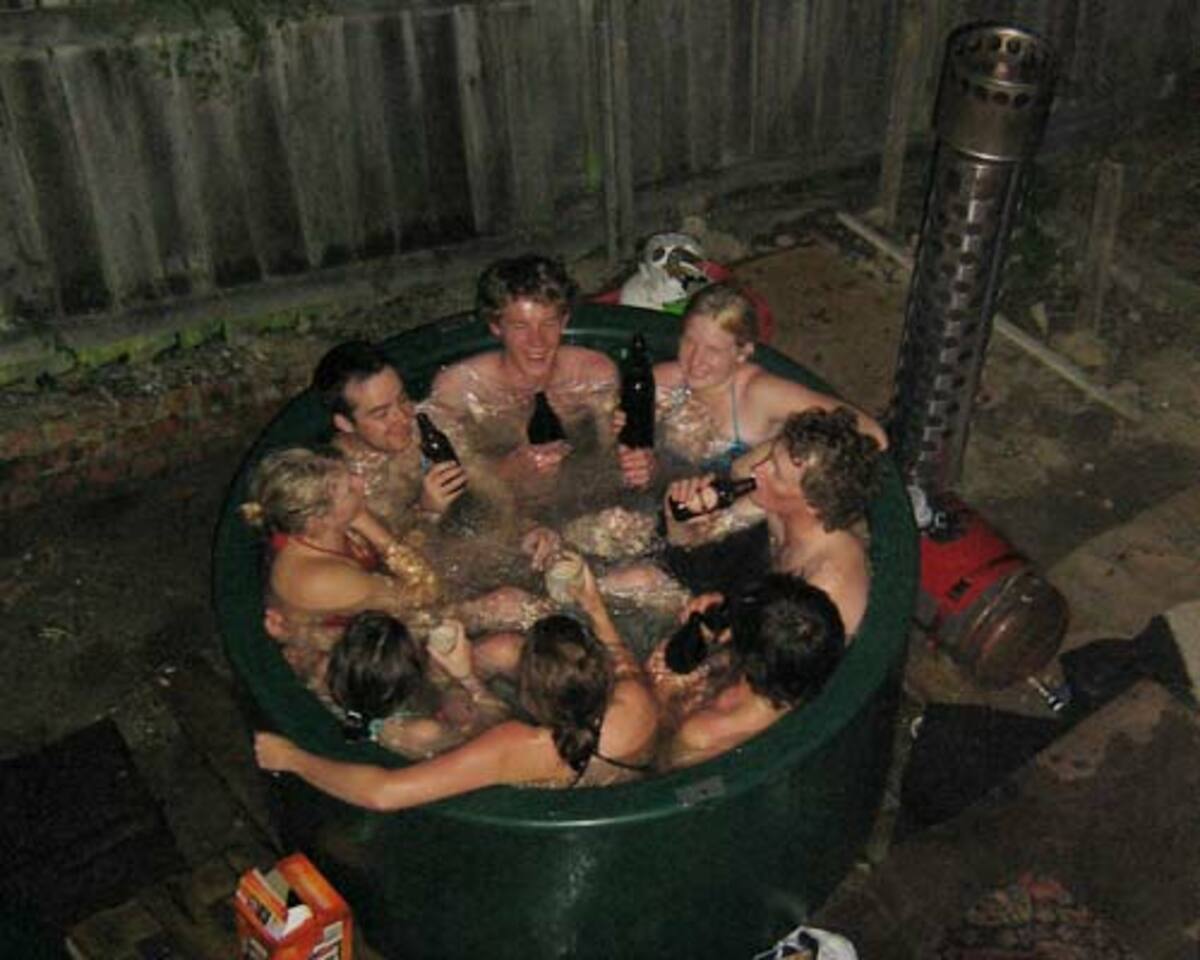 Hot tub invaded by aliens